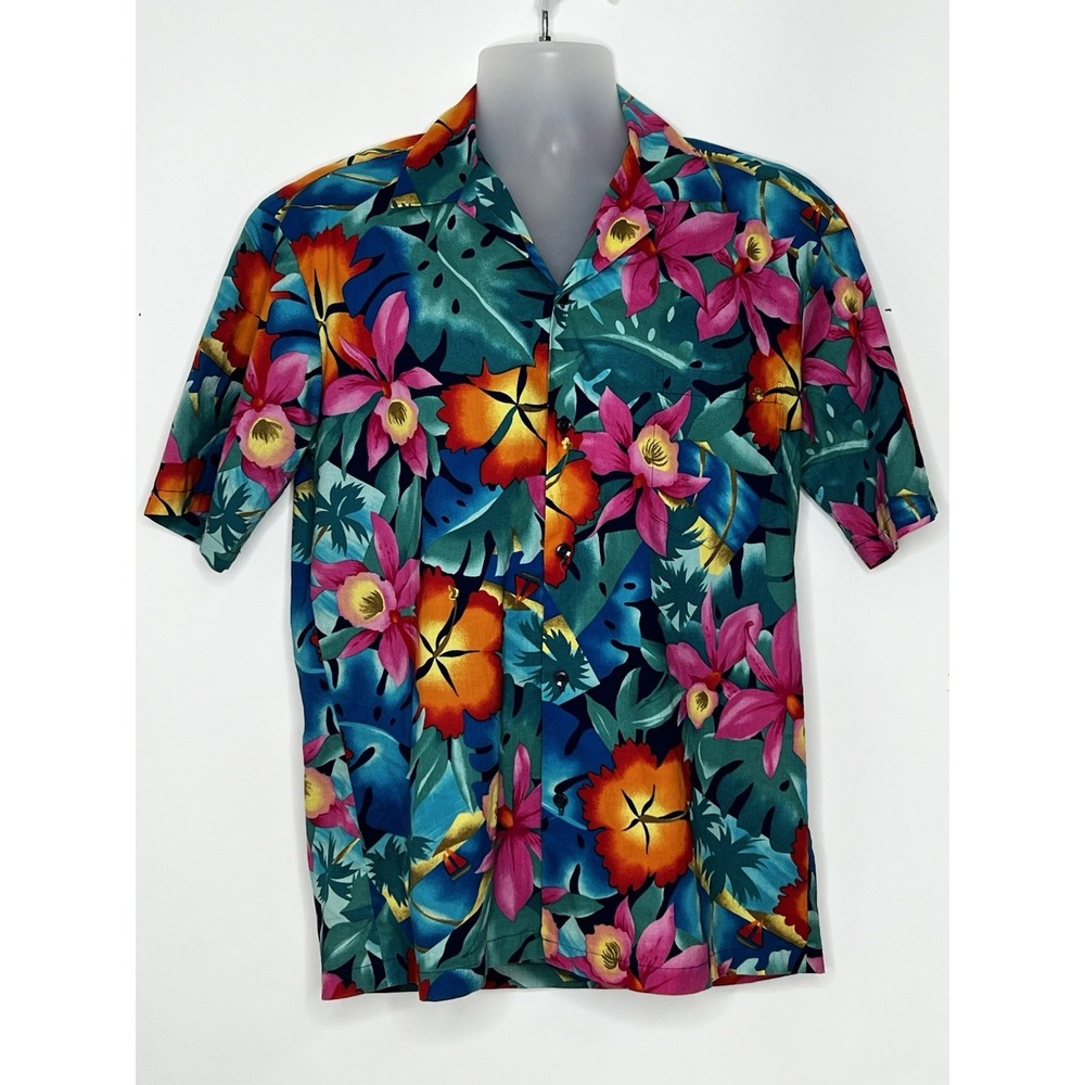 Hilo Hattie Hawaiian Original Men's Size M Bright Floral Print Hawaiian Shirt